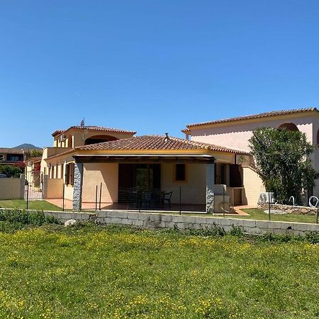 Villino La Funtana Villa Сан Теодоро Екстериор снимка