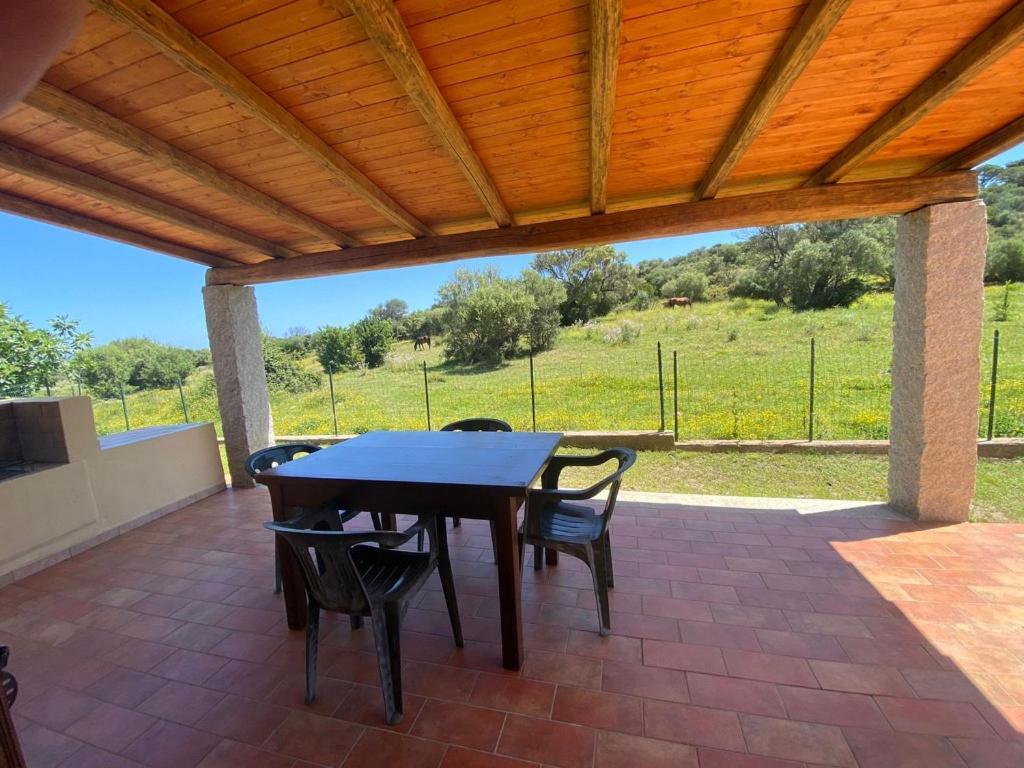 Villino La Funtana Villa Сан Теодоро Екстериор снимка
